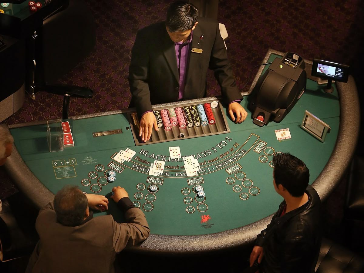 Mil Win Game کیسینو میں پوکر گیمز